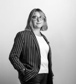 Anne JOUOT